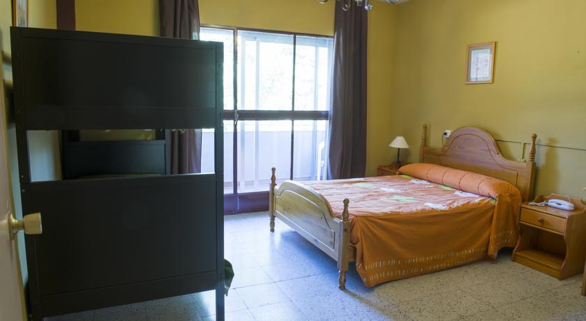 La Casona Del Pinar Albergue San Rafael Room photo